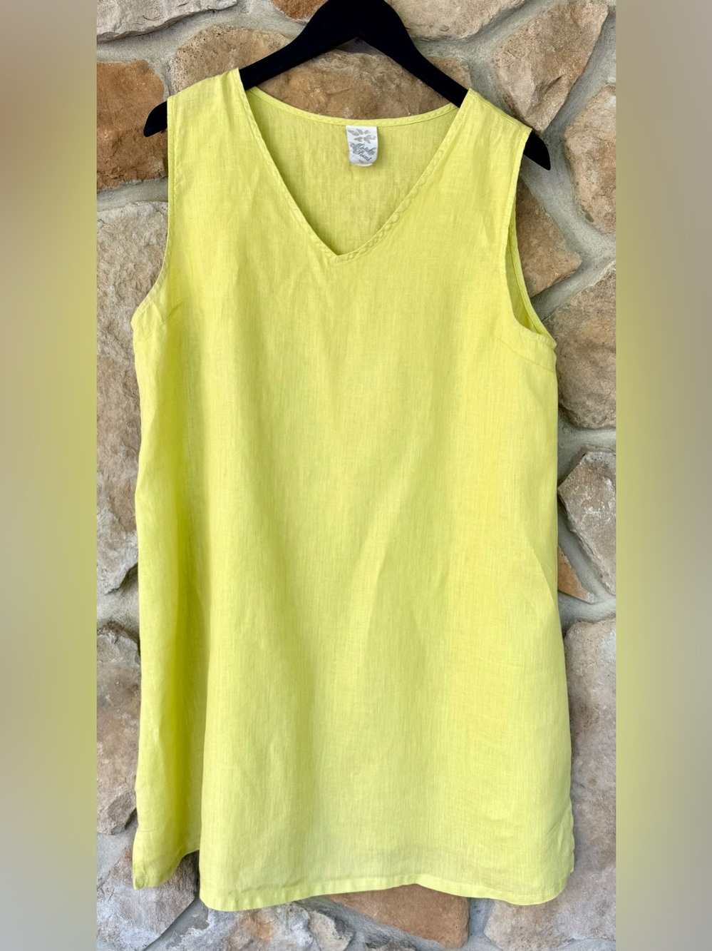 100% Linen Match Point Sleeveless Tank